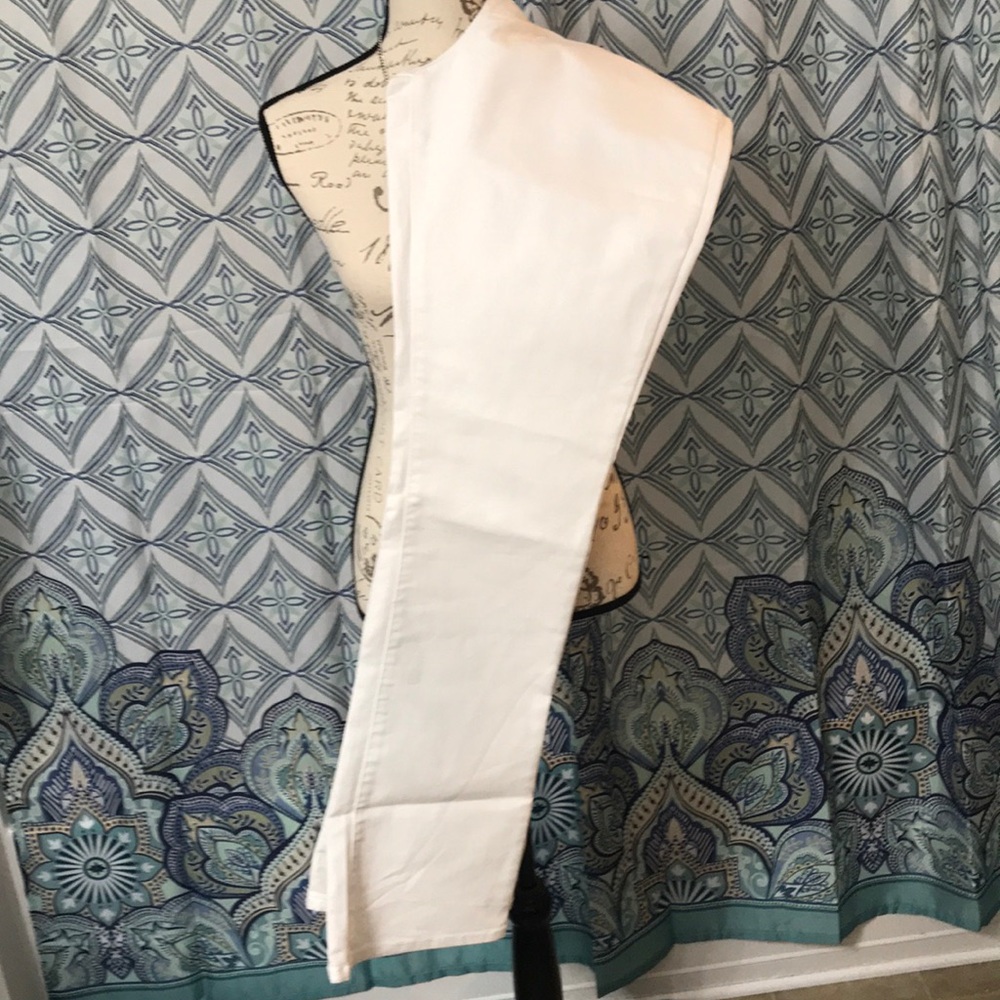 Old Navy bootcut white jeans!